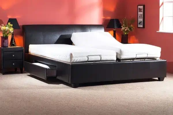 Cabra Adjustable Bed