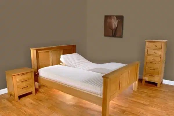 Carisbrooke Adjustable Bed